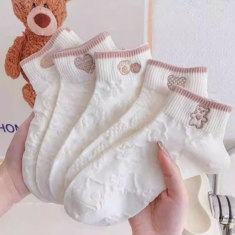 【小来】【9.9抢5双❗短款百搭可爱小熊袜】高弹收缩袜口，平整舒适缝头，透气不闷，网红短款潮白色春夏季低帮浅口船袜