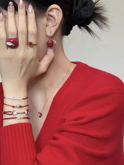 何方珠宝 2026新年系列 幸运苹果耳环 商品图1