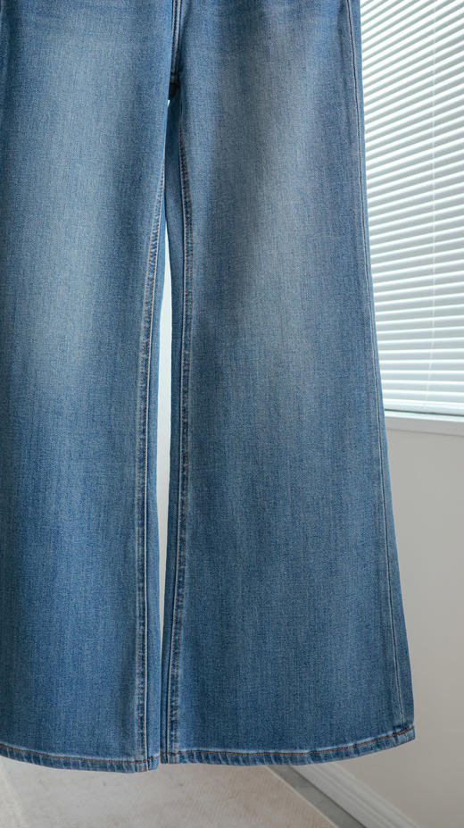 视觉魔法|修身莱赛尔微喇牛仔裤 商品图2