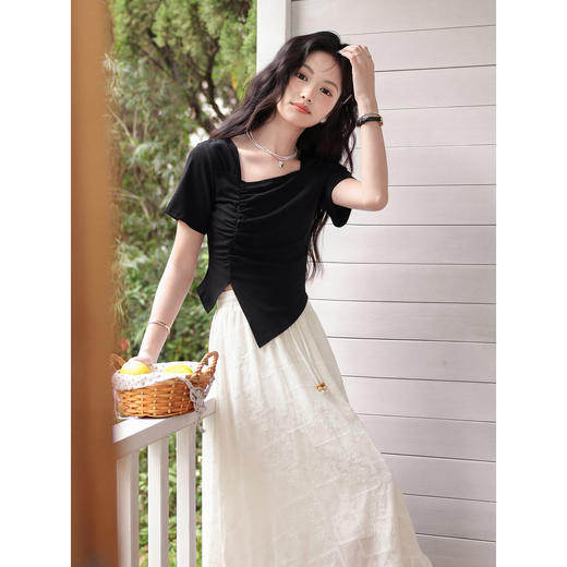 鹿向南【0402/20:00新品前1小时7折限量100件】百搭米白色半身裙 商品图3