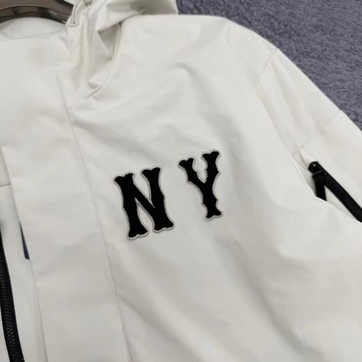 F033192春季新款时尚百搭防风防水情侣款连帽冲锋衣夹克外套 商品图7