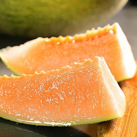 【海南.西州蜜哈密瓜】来自海南的哈密瓜，瓜皮翠绿有纹路，果香怡人，鲜嫩多汁，脆甜如蜜，营养丰富~ 商品图1