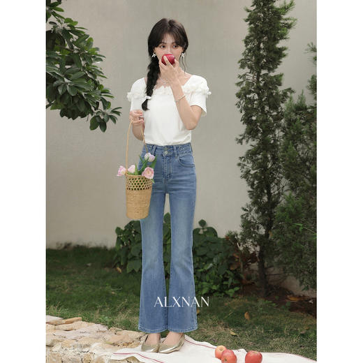 鹿向南「书香漫夏」高腰蓝色牛仔裤女夏新款时尚微喇显瘦长款裤子 商品图1