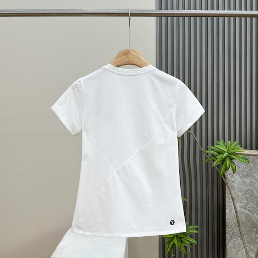 点此购买 迪桑特夏季TRAINING系列女士收腰短袖T恤针织衫 qk 343861 商品图6