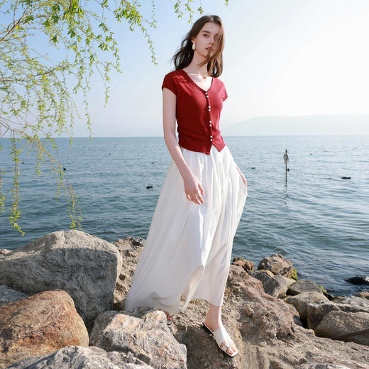 三彩2026夏季新款小蛮腰T恤V领连肩袖修身上衣开叉短款显瘦M 商品图2