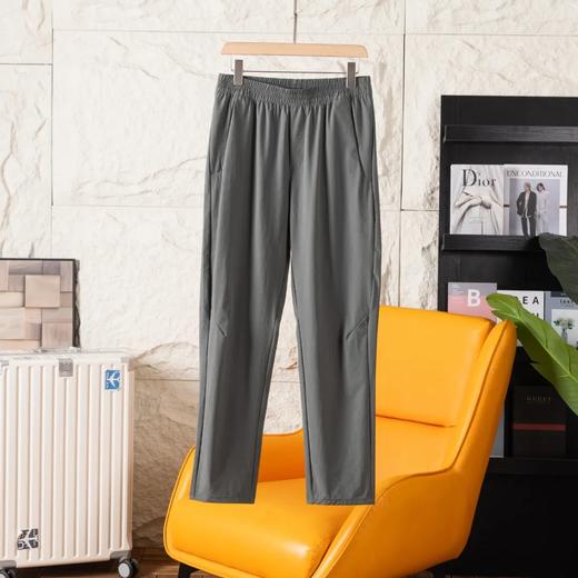 F033130夏季男士薄款3D立裁激光打孔透气速干松紧腰冰丝弹力纯色户外休闲裤 商品图4