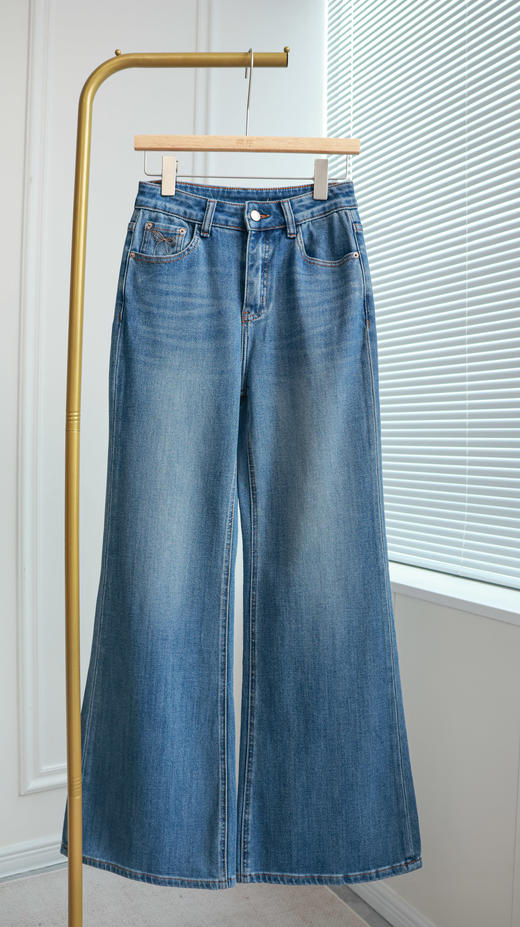 视觉魔法|修身莱赛尔微喇牛仔裤 商品图0