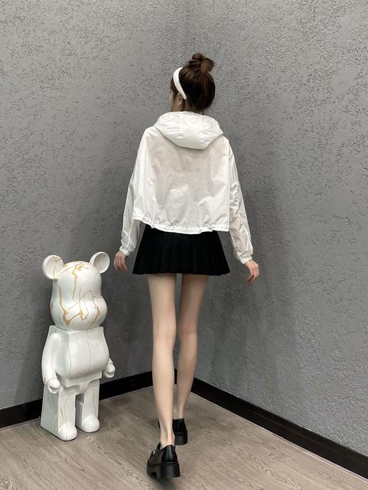 Monc蒙口女士超薄防晒连帽外套 商品图9