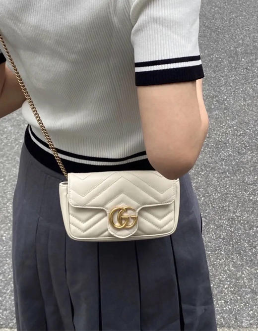 GUCCI 马蒙 白金 mini 牛皮 斜挎包 商品图2