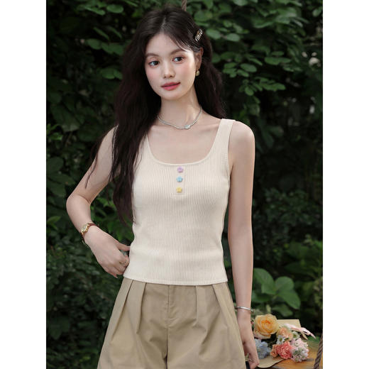 鹿向南【0402/20:00新品前1小时5折限量100件】杏色背心吊带上衣 商品图0