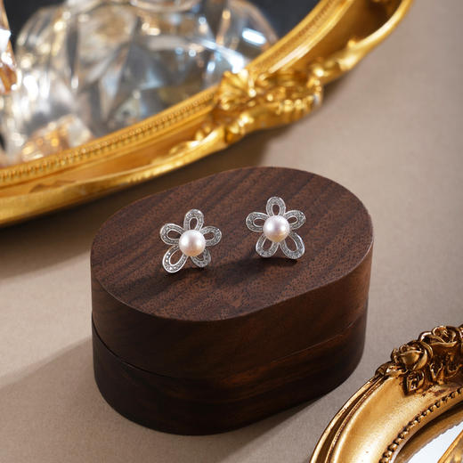 子佩集【花眠梦境】银S925珍珠惜王妃耳钉【E4945】双色五瓣花2602 商品图2