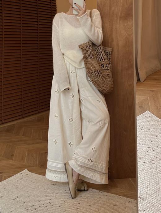 无敌好穿的重工刺绣阔腿裤 商品图0