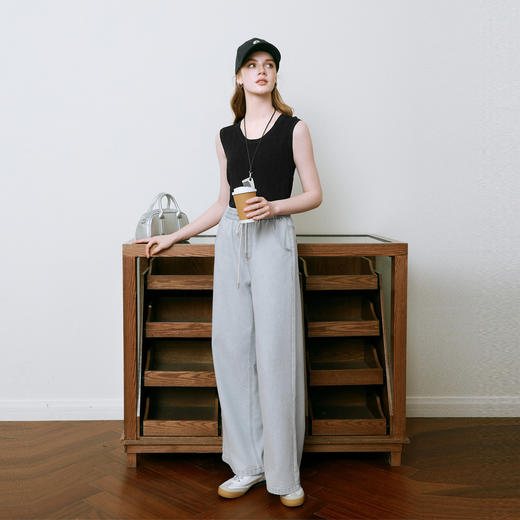 【商场同款】诗凡黎黑色U领针织背心2025夏新款坎肩上衣3G4230652 商品图1