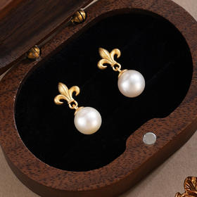 子佩集【鸢尾之诗】银S925珍珠惜王妃耳钉【E4744】镀金兰花草2602