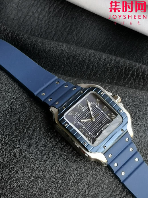GF卡地亚山度士系列 山度士大号 间蓝方形男士腕表 绝对是绕不开的经典 表径39.8mm 商品图5