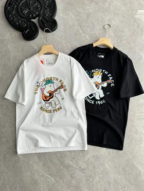 F0331110春夏新款亲肤透气时尚百搭情侣款户外吉他熊短袖T恤