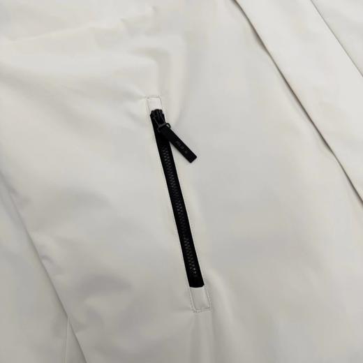 F033192春季新款时尚百搭防风防水情侣款连帽冲锋衣夹克外套 商品图9