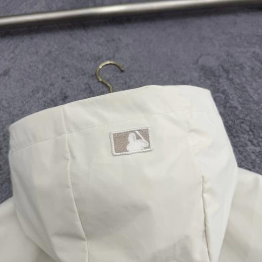 F033192春季新款时尚百搭防风防水情侣款连帽冲锋衣夹克外套 商品图12