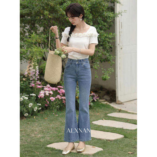 鹿向南「书香漫夏」高腰蓝色牛仔裤女夏新款时尚微喇显瘦长款裤子 商品图4