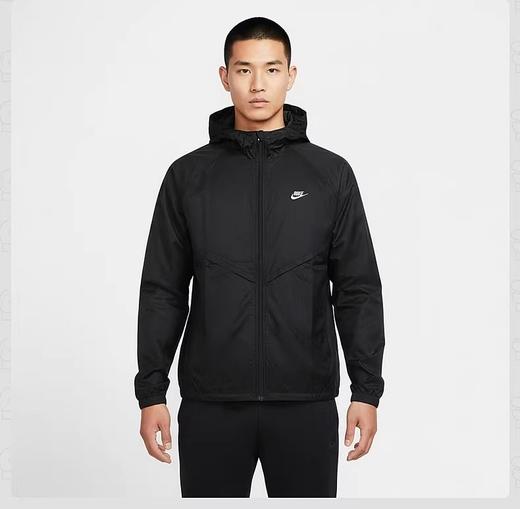 【店庆提前购】【8.8折】7楼NIKE耐克外套男夏季V字形线条连帽夹克轻薄透气皮肤衣IO9628-010吊牌价699折后价615 商品图0