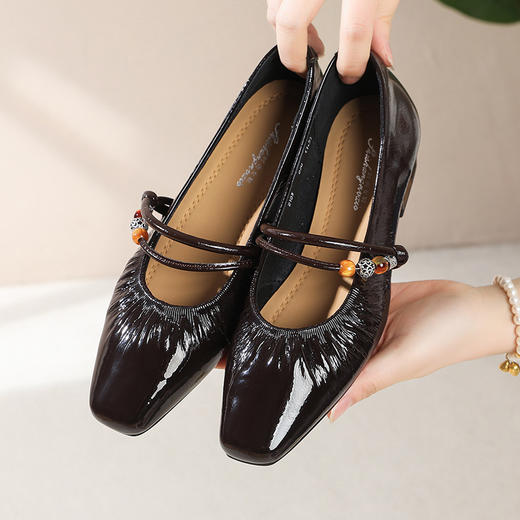 雀说 头层牛皮一字扣中跟串珠浅口单鞋复古仙女鞋2103 商品图3