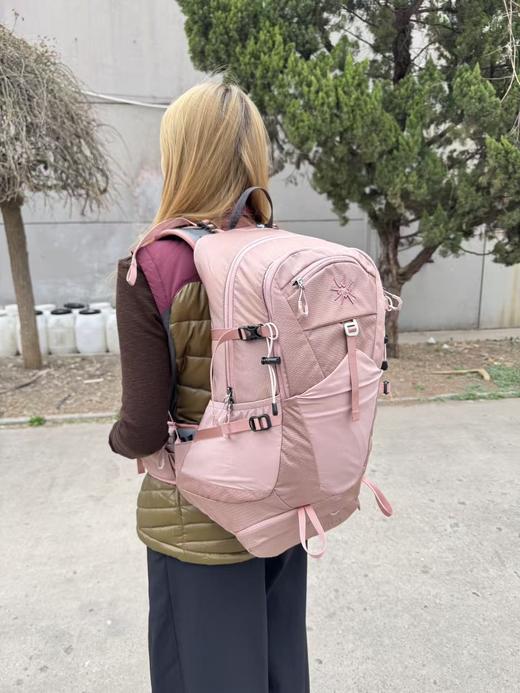 【2026新配色】杉木山装龙卷风悬浮背负户外登山包30升（男女款）（TBZG） 商品图1