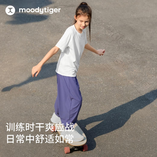 moodytiger儿童运动短袖T恤户外休闲圆领舒适时尚透气62110107 商品图4