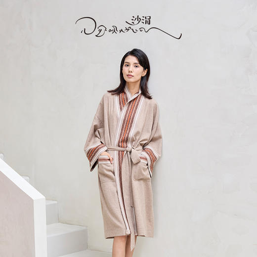 手工氆氇相拼青果领睡袍  SJF98W202N 商品图0