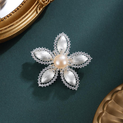 子佩集【花沁奇缘】珍珠惜王妃胸针【XXXZ261】六瓣花2602 商品图0
