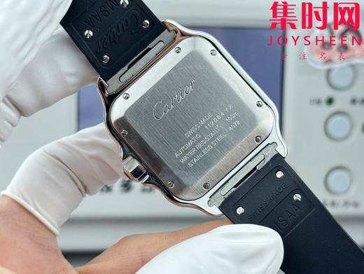 GF卡地亚山度士系列 山度士大号 间金款 方形男士腕表 绝对是绕不开的经典 表径39.8mm 商品图7