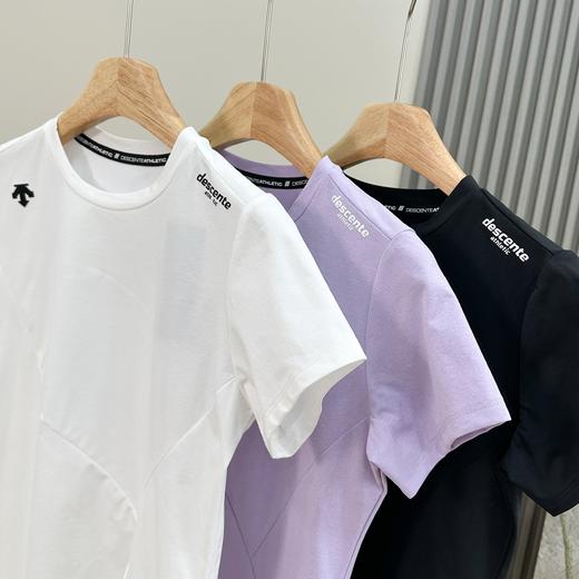 点此购买 迪桑特夏季TRAINING系列女士收腰短袖T恤针织衫 qk 343861 商品图9