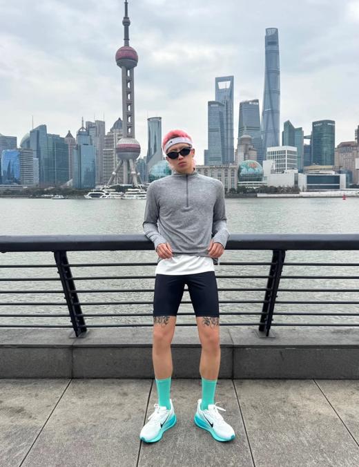 建议拍大半码！马拉松运动员基普乔格、网球运动员郑钦文  同款跑步鞋。NK vomero 18 低帮跑步鞋运动鞋 商品图8