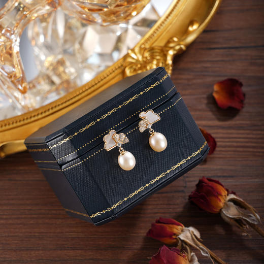 子佩集【幸好相遇】银S925珍珠惜王妃耳钉【E3913】双色银杏叶2602 商品图2