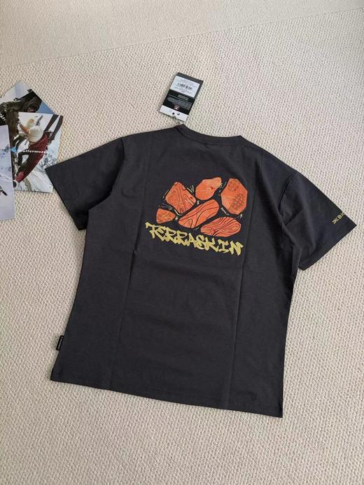 F033165男士夏季新款休闲时尚吸湿速干防晒超轻超薄短袖T恤 商品图10