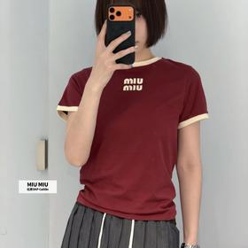 贸y公司   miu手工绣撞色圆领T恤    爆款酒红配色打底tee    客供面料
