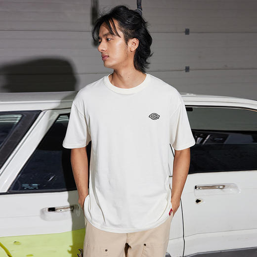 Dickies经典刺绣徽章LOGO短袖T恤 休闲百搭短袖 男女同款 DK0A889I 商品图3