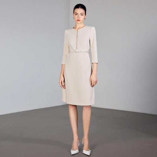 IWY/米色七分袖连衣裙女收腰显瘦职业裙装通勤干练美容院工作服25Q867 商品图0