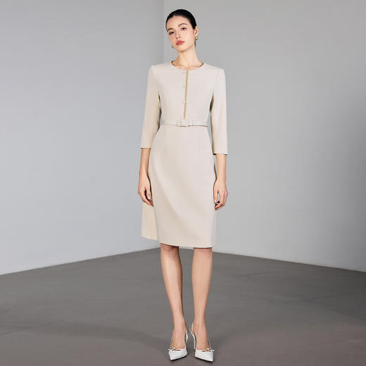 IWY/米色七分袖连衣裙女收腰显瘦职业裙装通勤干练美容院工作服25Q867 商品图2