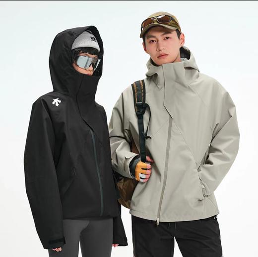 F033198春季新款防刮耐磨防风防水透气情侣款户外连帽冲锋衣外套 商品图2