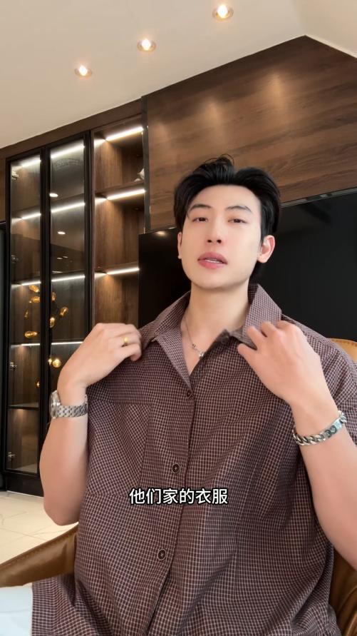 9003SDSA男装2026新款高贵轻奢时尚简约格子翻领短袖衬衫T恤百搭宽松 商品图0