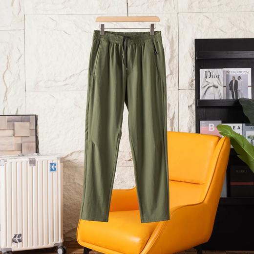 F033130夏季男士薄款3D立裁激光打孔透气速干松紧腰冰丝弹力纯色户外休闲裤 商品图2