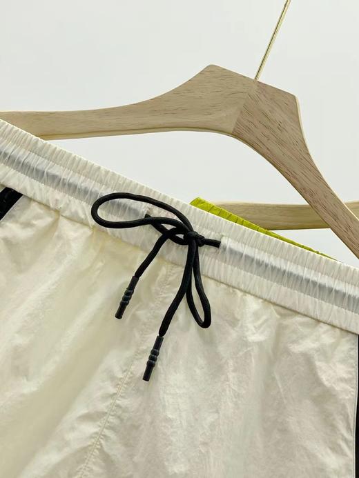 F0331141户外轻盈透气透气排湿尼龙面料亲肤柔软短裤 商品图12