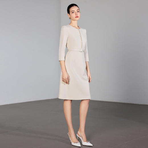 IWY/米色七分袖连衣裙女收腰显瘦职业裙装通勤干练美容院工作服25Q867 商品图3