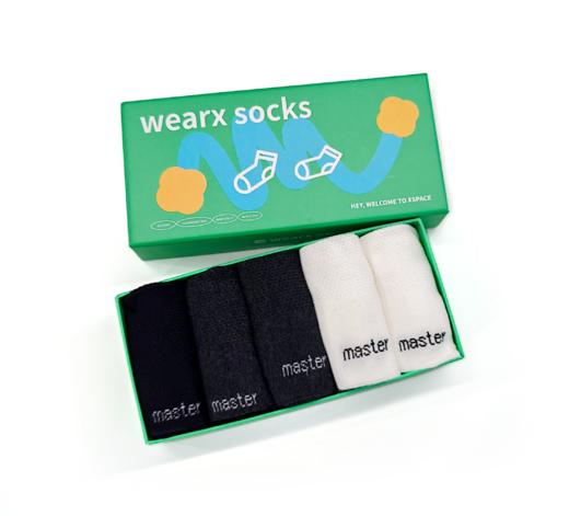 完型丨硬壳冲锋衣 男女款多色可选【每件赠完型男袜1盒】 商品图5