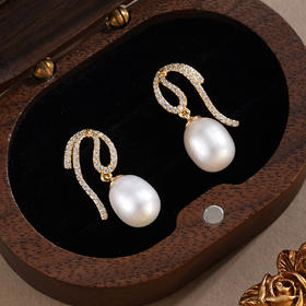 子佩集【星穹忆旅】银S925珍珠惜王妃耳钉【E4725】镀金丝带2602