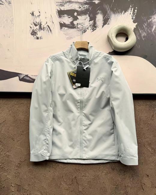 F0331103春季新款户外运动防风防泼水透气立领软壳夹克外套 商品图9