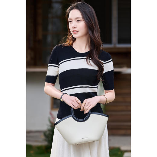 极简高级~显瘦坑条+细闪金线 秒变纸片人！米思阳2026夏季新款圆领条纹印花针织衫上衣套头T恤女1015 商品图2