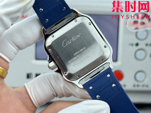 GF卡地亚山度士系列 山度士大号 间蓝方形男士腕表 绝对是绕不开的经典 表径39.8mm 商品图7