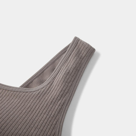 森马文胸女运动风健身背心式内衣可外穿带胸垫美背纯色内搭宽肩带 商品图3