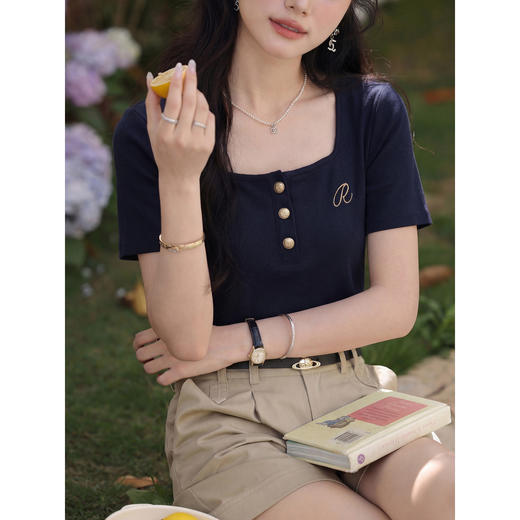 鹿向南【0402/20:00新品前1小时7折限量100件】藏青色T恤 商品图3